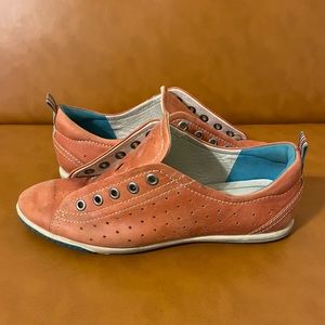Ecco sneakers